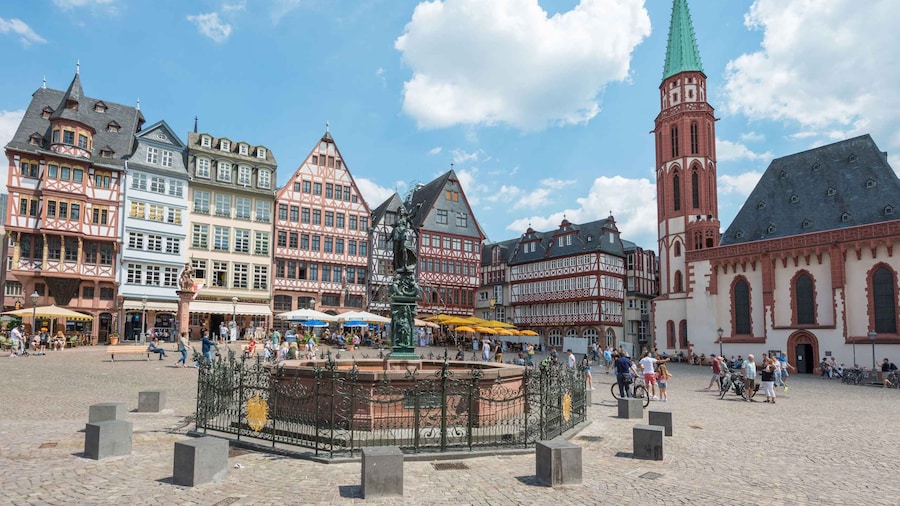 Frankfurt: Highlights and New Old Town English-Language Tour