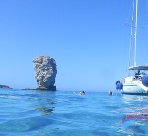 Naxos: Private Cyclades Sailing Cruise with Swimming Stops