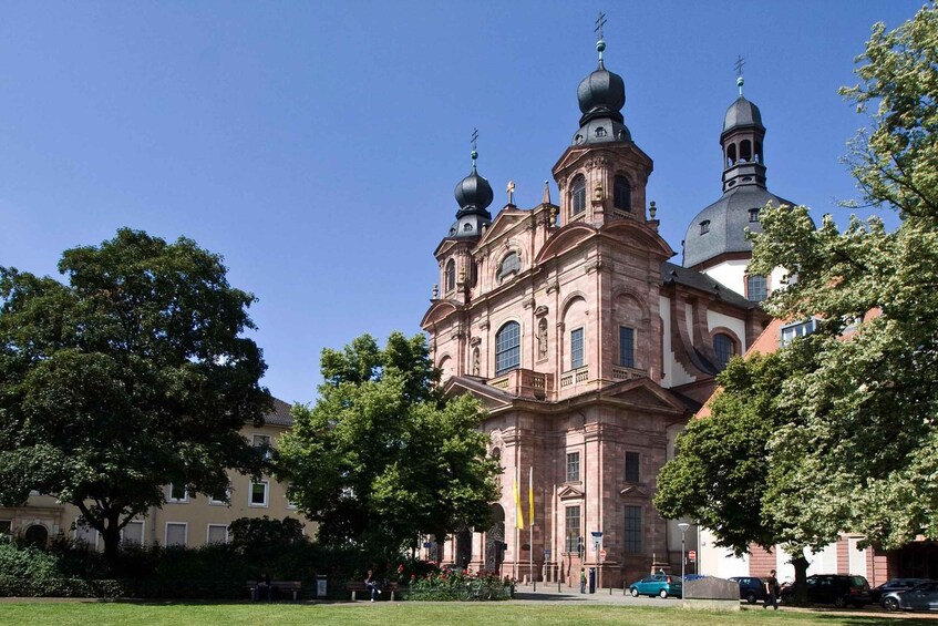 Mannheim: Private Exclusive History Tour with a Local Expert