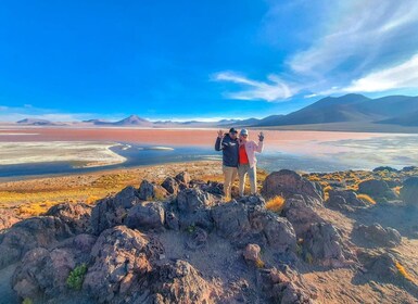 Von San Pedro de Atacama aus: 3-Tages-Tour durch die Salinen von Uyuni