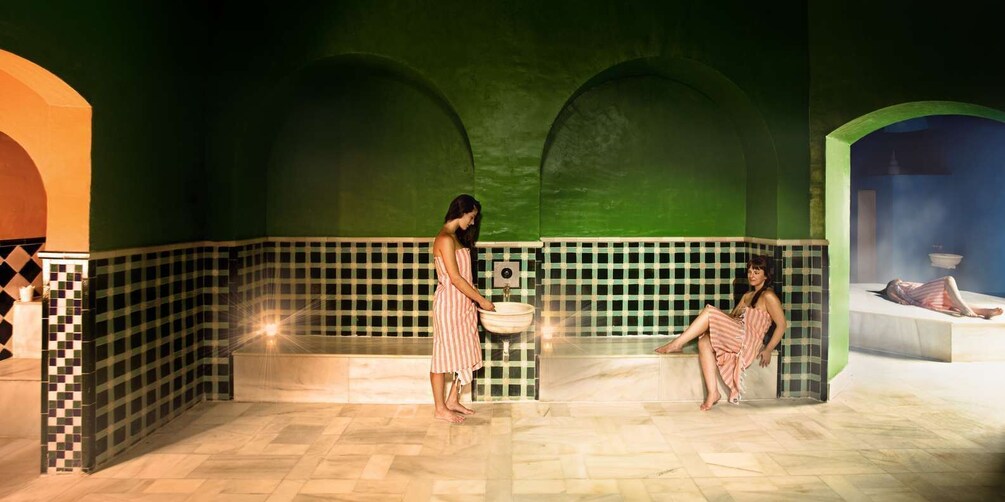 Málaga: Traditional Arabic Baths