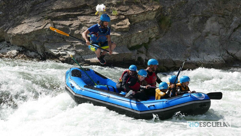 Picture 4 for Activity Huesca: Family Rafting