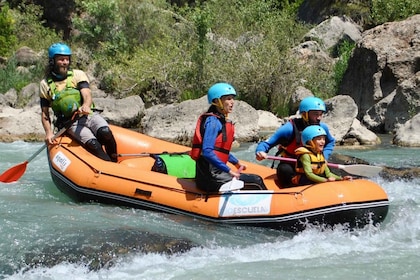 Huesca: Family Rafting