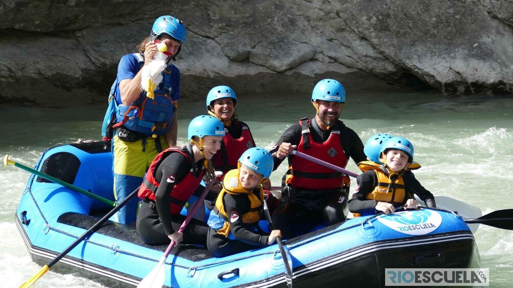 Picture 5 for Activity Huesca: Family Rafting