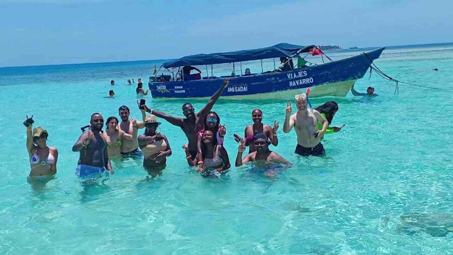 San Blas Islands Day Trip – 3 Islands, Snorkel & Lunch