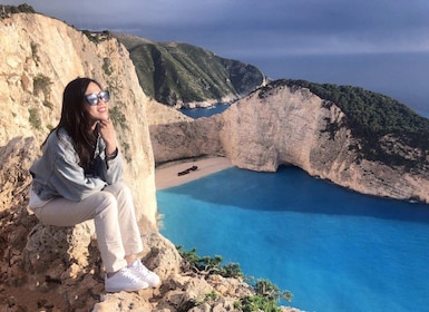 Zakynthos: VIP-tur til Navagio Shipwreck Beach og de blå grottene