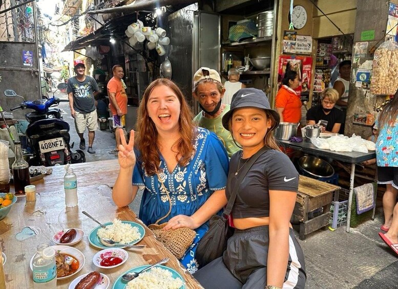 ⭐ Manila Street Food Tour in the Downtown, Eat and Drink⭐