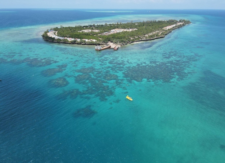 Picture 8 for Activity Zanzibar : The Sunset Cruise Submarine Tour