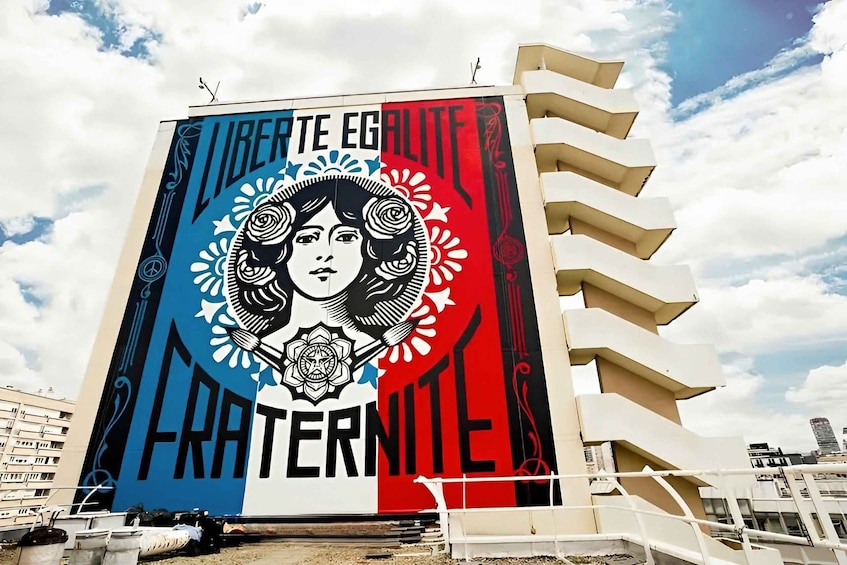 Street Art tour of Paris' most beautiful murals!