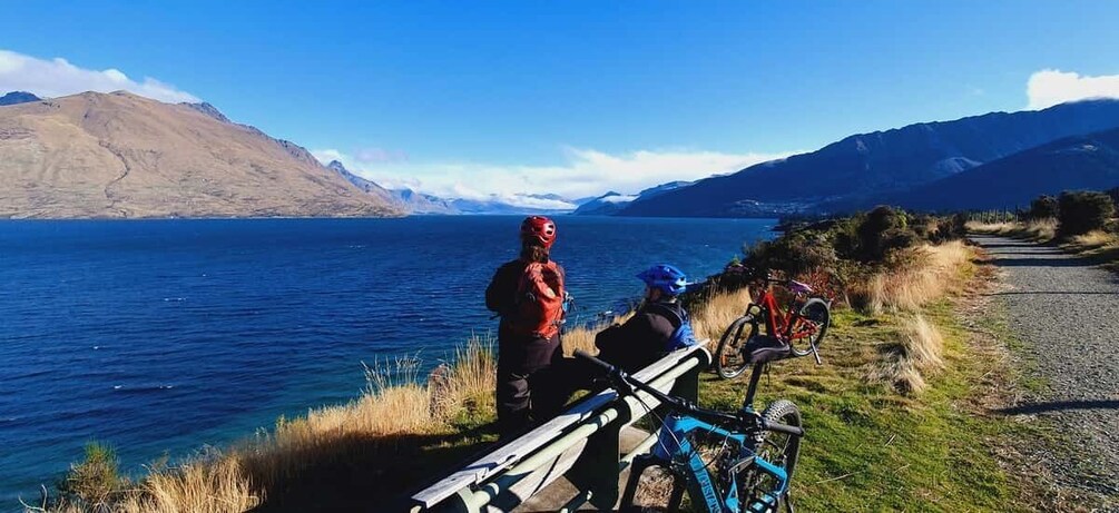 Picture 4 for Activity Guided Scenic E-bike Tour - Ride to the Lake