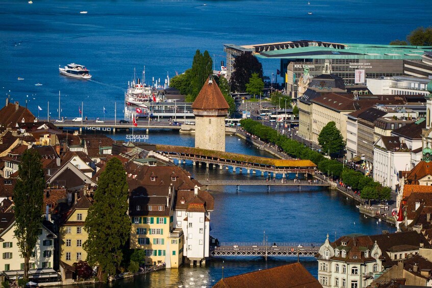 Picture 24 for Activity Lucerne: Photography Walking Tour