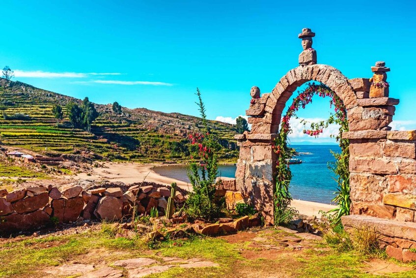 Picture 11 for Activity Puno: Lake Titicaca, Uros, and Taquile Full-Day Tour
