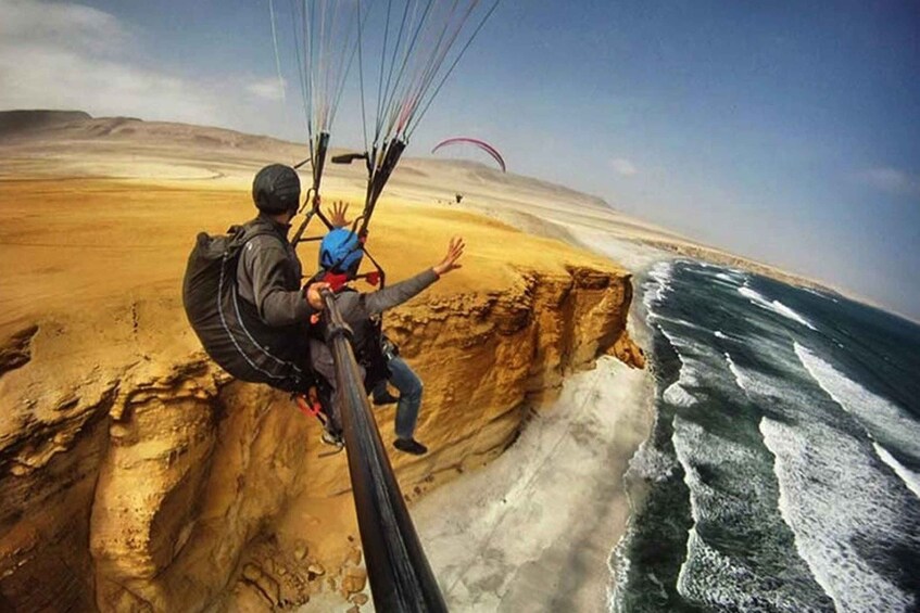 Picture 1 for Activity Paragliding Adventure: Soaring Over Paracas Reserve