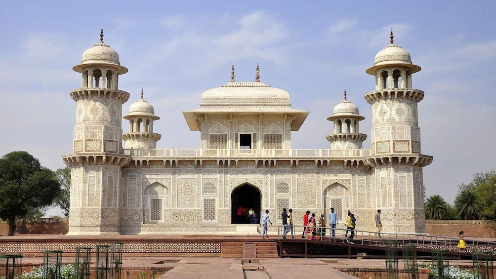 Picture 5 for Activity From Delhi: Private 3-Day Golden Triangle Tour