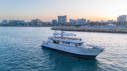 Larnaca: Sunset Cruise with a Glass of Wine