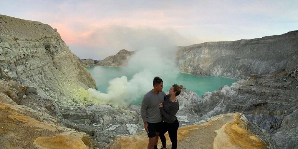 Picture 4 for Activity From Banyuwangi: Kawah Ijen Blue Flame Group Tour