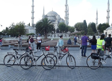 Istanbul 3-Hour Old City Tour by Bicycle