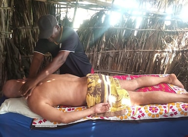 Playa Diani: auténtico masaje tradicional con vista al mar