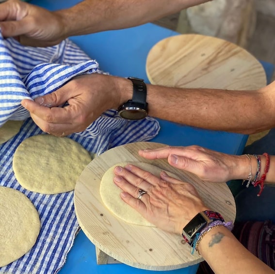 Picture 2 for Activity From Essaouira : préparer vous même votre déjeuner berbère!