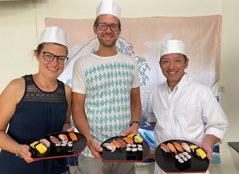 Picture 11 for Activity Tsukiji Fish Market Visit with Sushi Making Experience