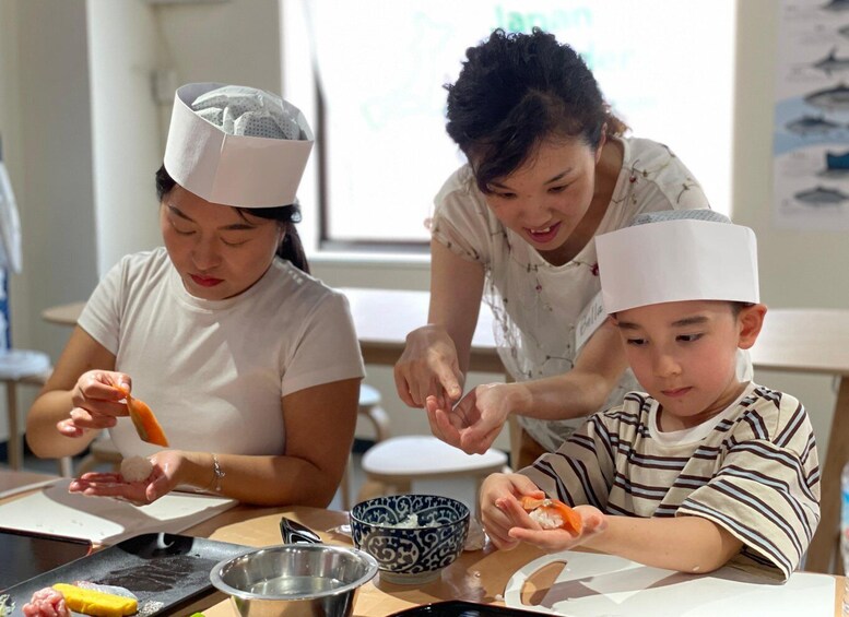 Picture 10 for Activity Tsukiji Fish Market Visit with Sushi Making Experience