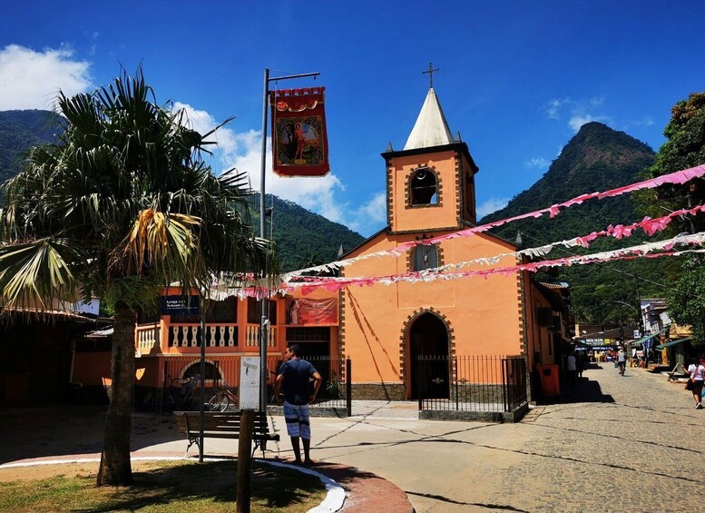 Picture 10 for Activity Ilha Grande: Walking Abraão Historical Tour and Natural Pool