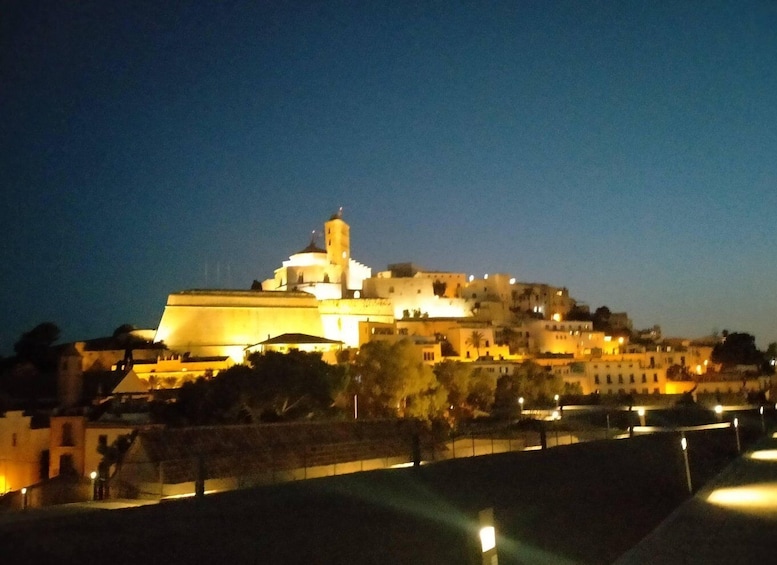 Picture 4 for Activity Dark Ibiza. Myths and legends of the old city