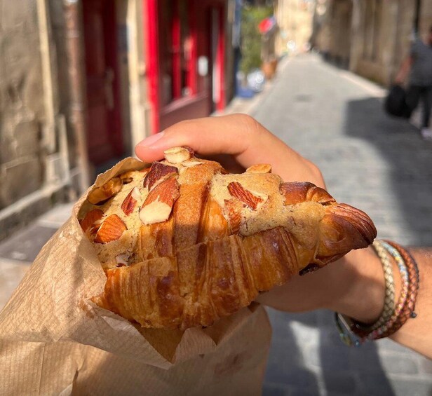 Picture 5 for Activity Bordeaux Food Tour - Bakeries and Pastries
