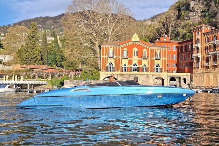 Grand Tour, luxury private speedboat at Lake Como 2h to 4h tour 