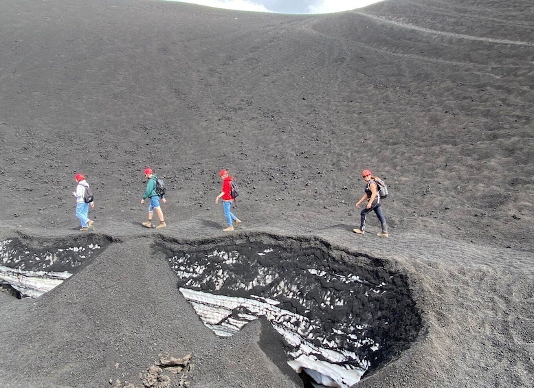 Picture 1 for Activity Nicolosi: Excursion Etna Craters at 3000 mt.