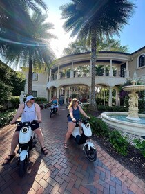 Naples Florida: City centre Electric Moped Tour