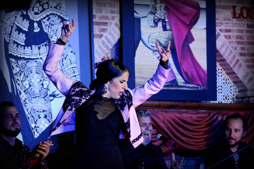 Picture 3 for Activity Madrid: Los Porches Flamenco Show with Tapas and Wine Ticket