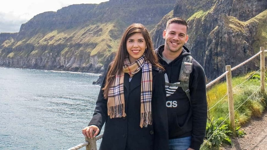 Dublin: Giants Causeway, Dark Hedges, Dunluce & Belfast Tour