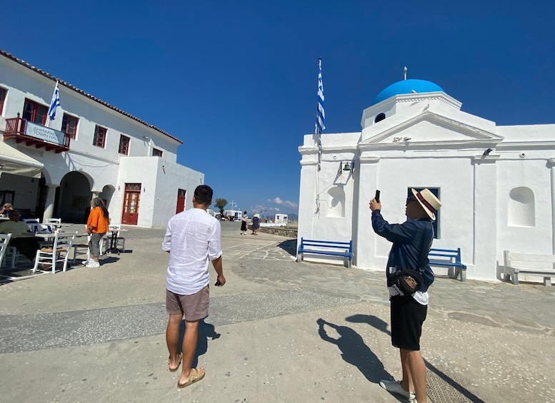 Picture 2 for Activity Mykonos: Old Town Self-Guided Game & Tour
