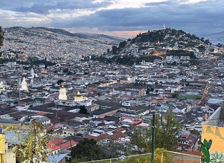 Picture 7 for Activity Quito old town and local life