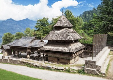 Discover the Spiritual Trails of Manali -Guided Walking Tour