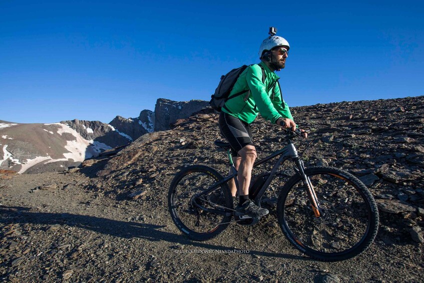Sierra Nevada: E-bike ride to 3000 meters-10000 feet