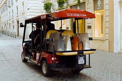 Tour of Rome in Golf Cart: 3H Shopping Tour