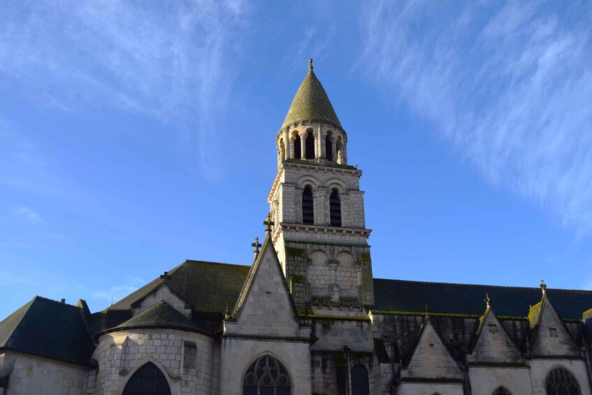 Picture 11 for Activity From Poitiers : Guided tour of the Battlefield of 732