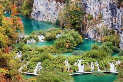 Desde Zagreb: tour privado de día completo a los lagos de Plitvice