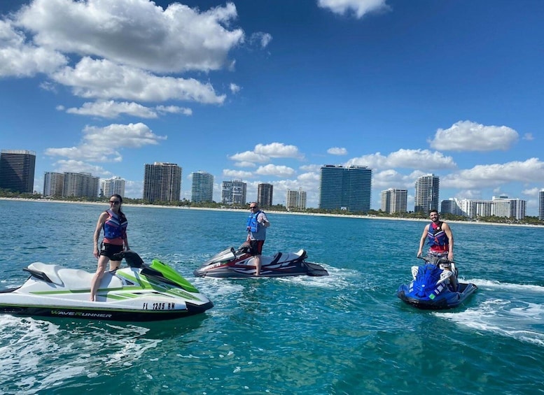 Miami: Jet Skis Adventure + Complementary Boat Ride
