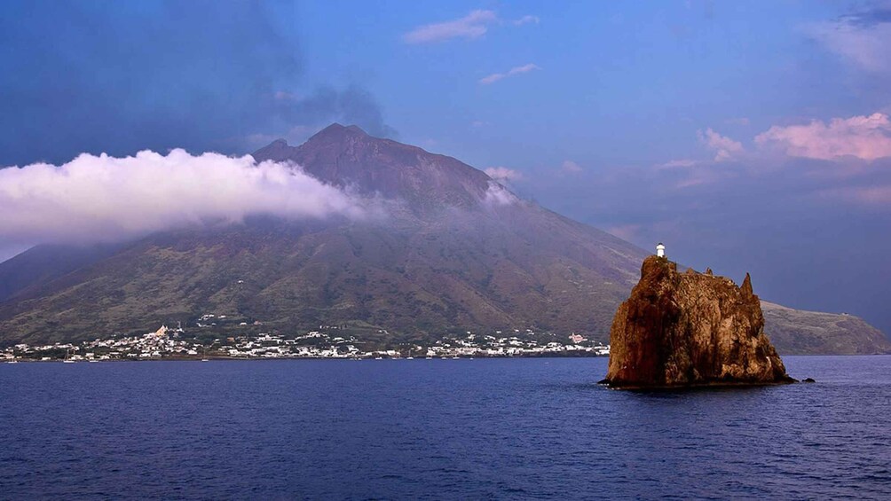 Picture 2 for Activity From Tropea: Panarea Island and Stromboli Volcano by Night