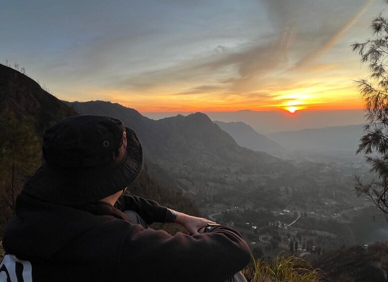 Picture 9 for Activity From Bali: Ijen blue fire & Mount Bromo Sunrise 2D