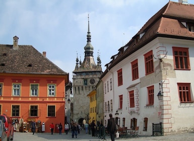 Von Brasov: Geführter Tagesausflug nach Sighisoara und Sibiu