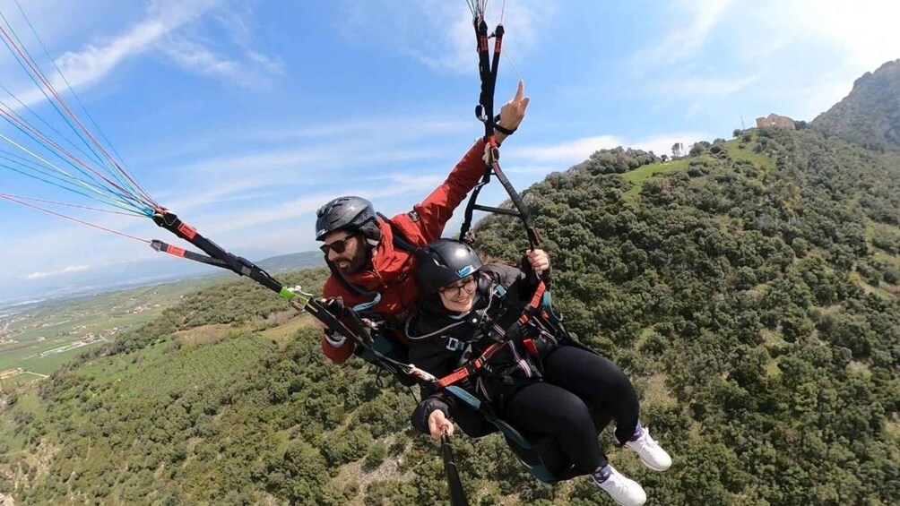 Picture 2 for Activity Paragliding Flight in Paestum