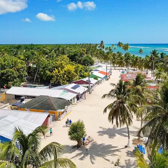 Picture 6 for Activity From La Romana: Saona Island Shore Excursion with Lunch