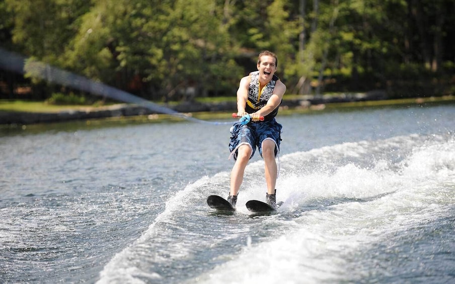 Picture 1 for Activity Water Skiing in Bentota