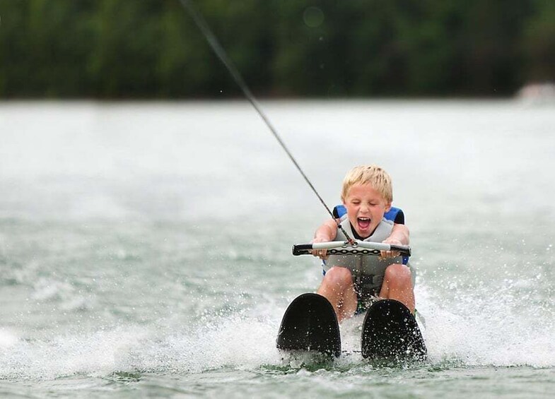 Picture 2 for Activity Water Skiing in Bentota