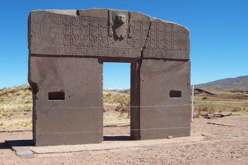 Picture 3 for Activity La Paz: Tiwanaku Archeological Site Guided Tour 1-Day