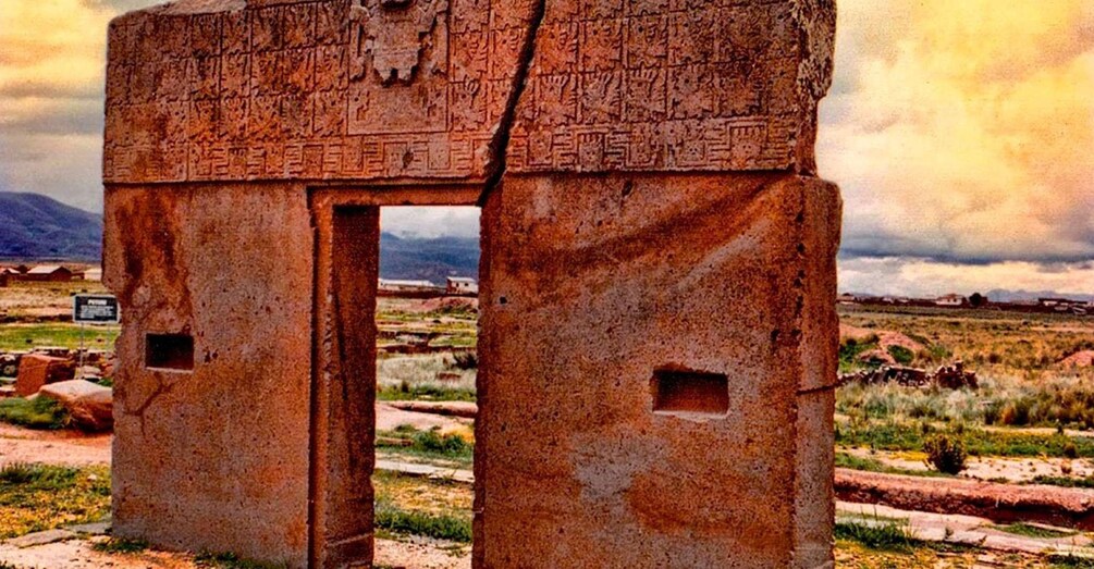 Picture 1 for Activity La Paz: Tiwanaku Archeological Site Guided Tour 1-Day